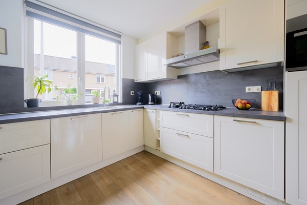Medium property photo - Lau Mazirelstraat 8, 3207 TE Spijkenisse